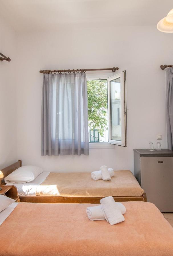 Esperides Apartment Tinos ภายนอก รูปภาพ