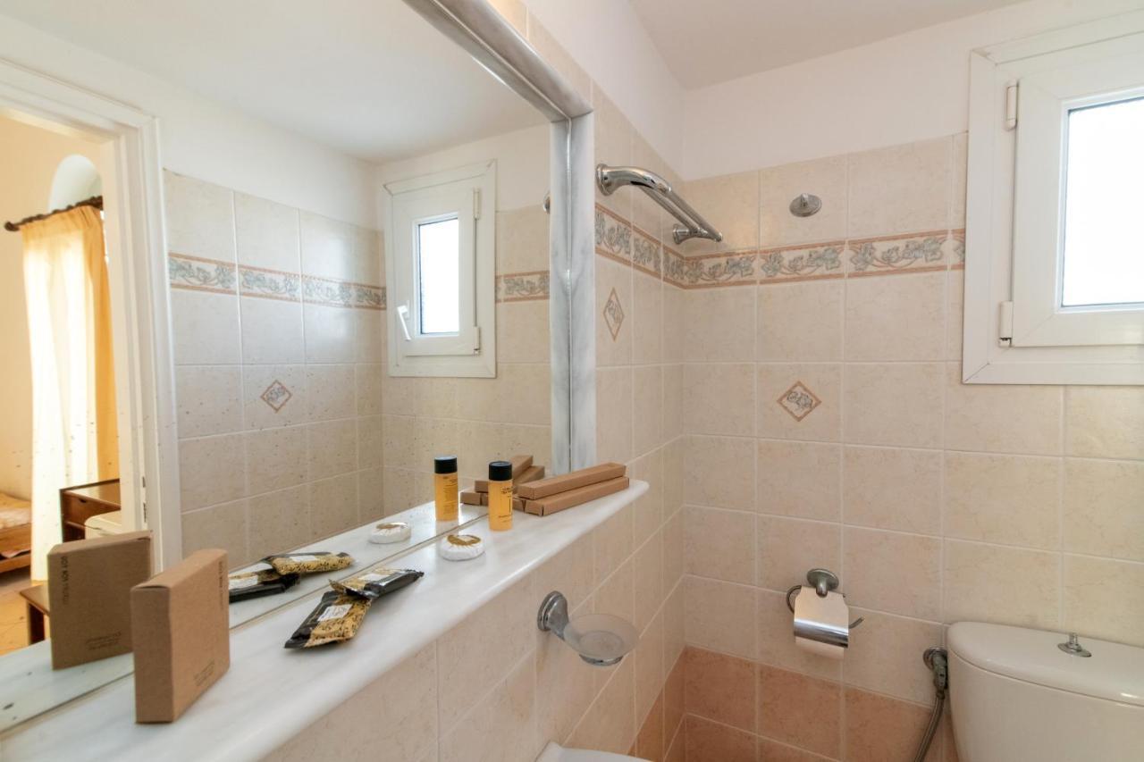 Esperides Apartment Tinos ภายนอก รูปภาพ