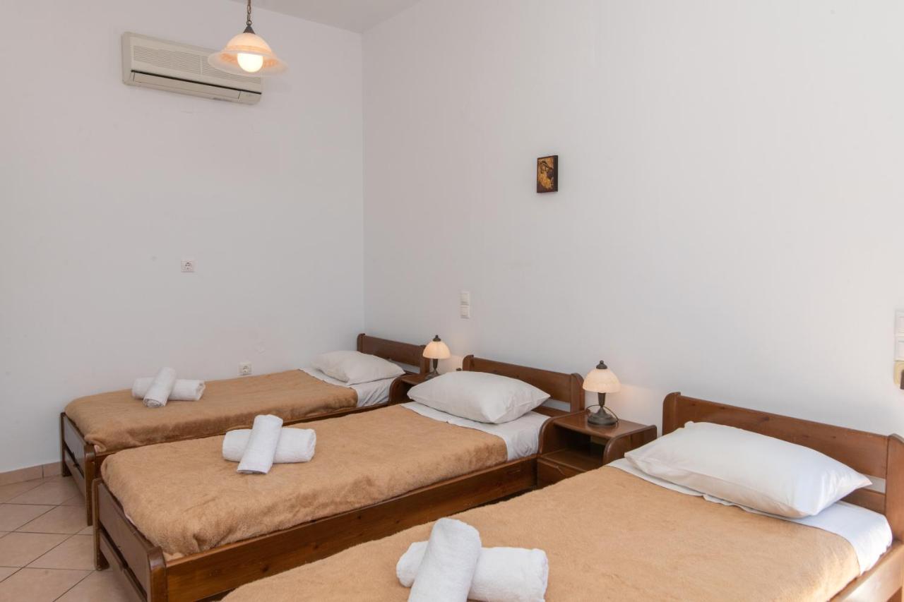 Esperides Apartment Tinos ภายนอก รูปภาพ
