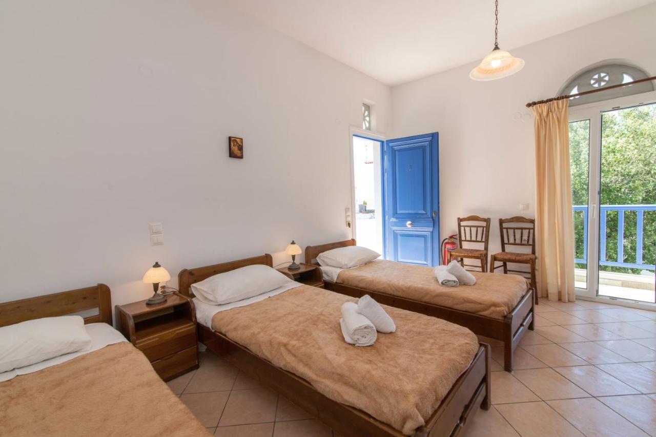 Esperides Apartment Tinos ภายนอก รูปภาพ