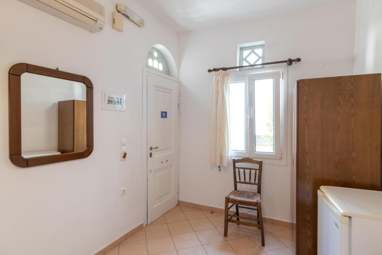 Esperides Apartment Tinos ภายนอก รูปภาพ