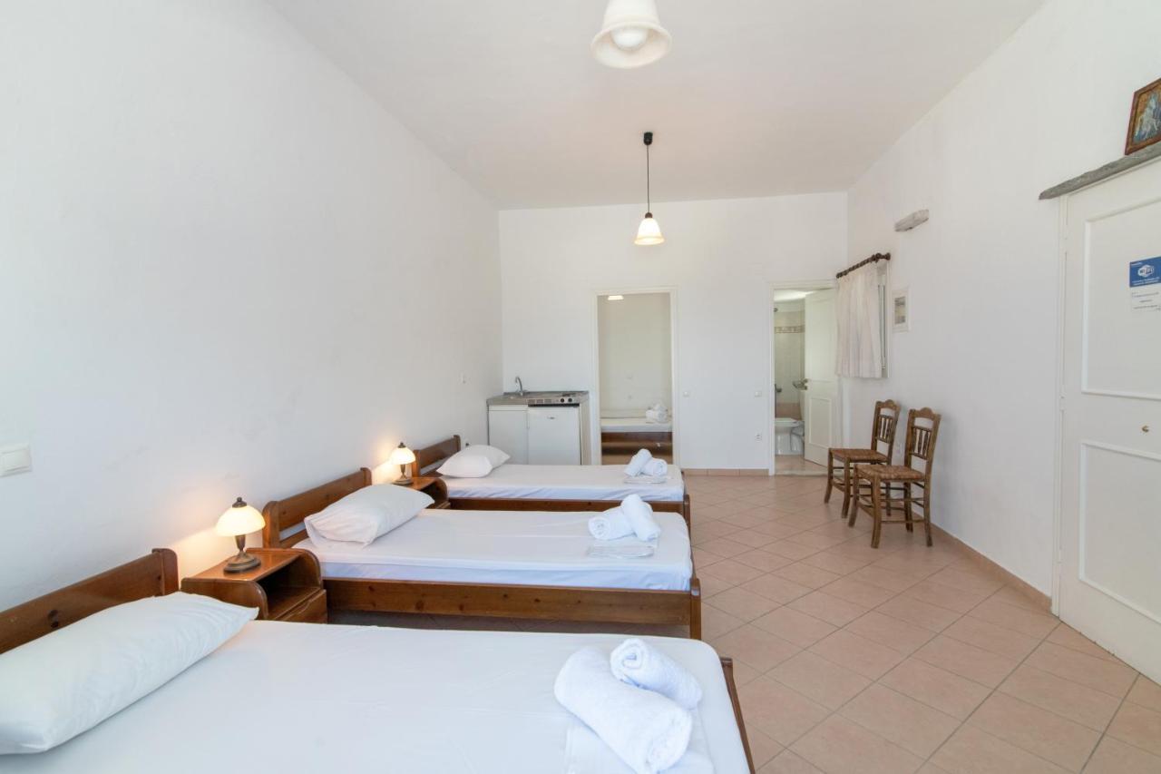 Esperides Apartment Tinos ภายนอก รูปภาพ
